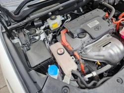 Toyota Harrier Hybrid 11