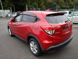 Honda Vezel 2