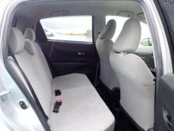 Toyota Vitz 9