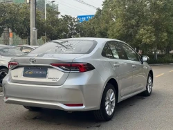 COROLLA 5