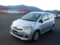 Toyota Ractis 6