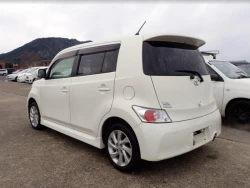 Toyota BB 11