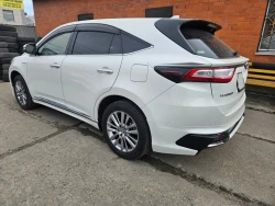 Toyota Harrier Hybrid 2
