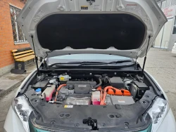Toyota Harrier Hybrid 9