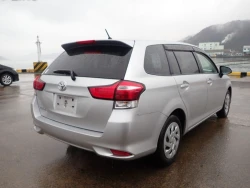 Toyota Corolla Fielder 11