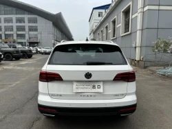 Volkswagen Tharu 4