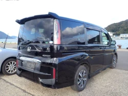 Honda Stepwgn Spada 6