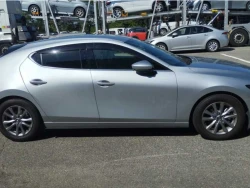 Mazda 3 1