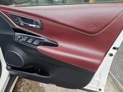 Toyota Harrier Hybrid 22