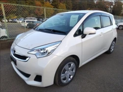 Toyota Ractis 0