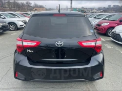 Toyota Vitz 3