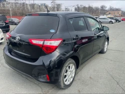 Toyota Vitz 4
