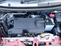 Daihatsu Cast 3