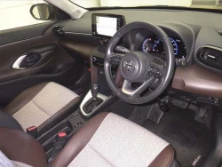 Toyota Yaris Cross 8