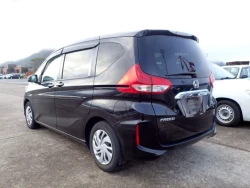 Honda Freed 10