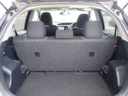 Toyota Vitz 9