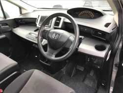 Honda Freed 6