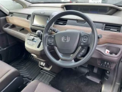 Honda Freed 7