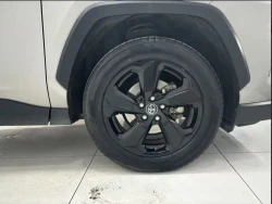 Toyota RAV4 5