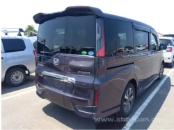 Honda Stepwgn Spada 10