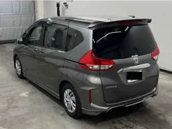 Honda Freed 1