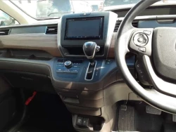 Honda Freed 4