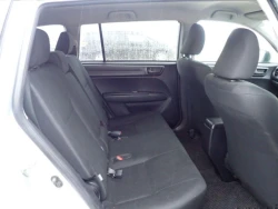 Toyota Corolla Fielder 17