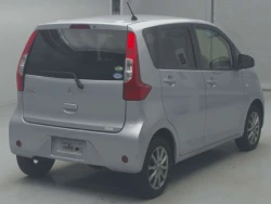 Mitsubishi ek wagon 2