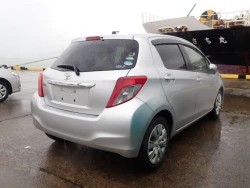 Toyota Vitz 2