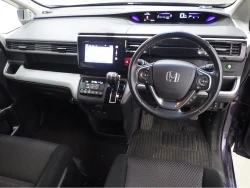 Honda Stepwgn Spada 3
