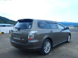 Toyota Corolla Fielder 2