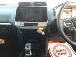 Toyota Land Cruiser Prado 4