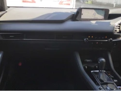 Mazda 3 8