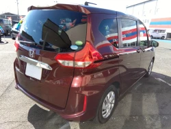 Honda Freed 10