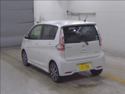 Nissan Dayz 1
