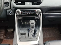 Toyota RAV4 9