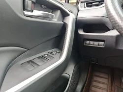 Toyota RAV4 12